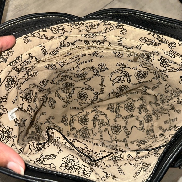 Soul West women Texas Flag embroidered hand bag and wallet. - Picture 8 of 8